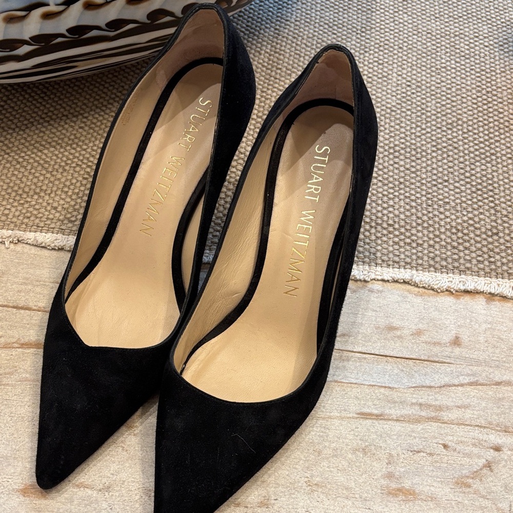 Stuart Weitzman Black Suede Women's Pumps size 10